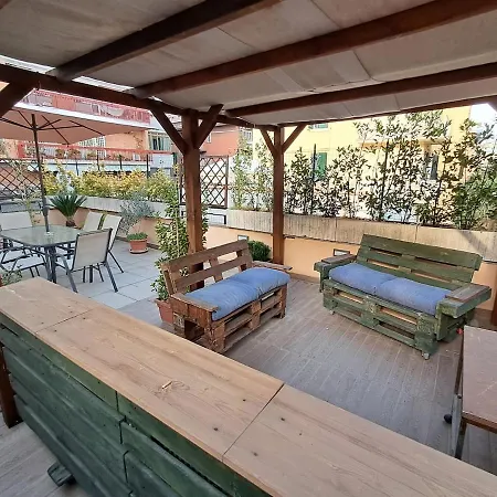 Incantevole Alloggio Con Terrazza *